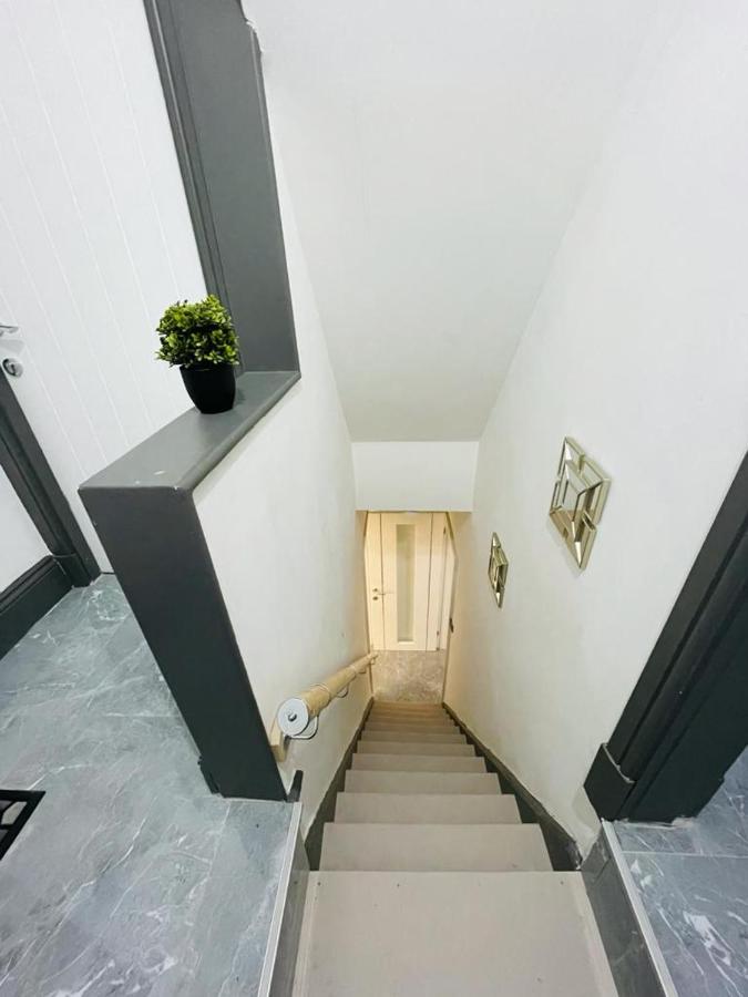 3 Bedroom Whalley Aparthotel Burnley Kültér fotó
